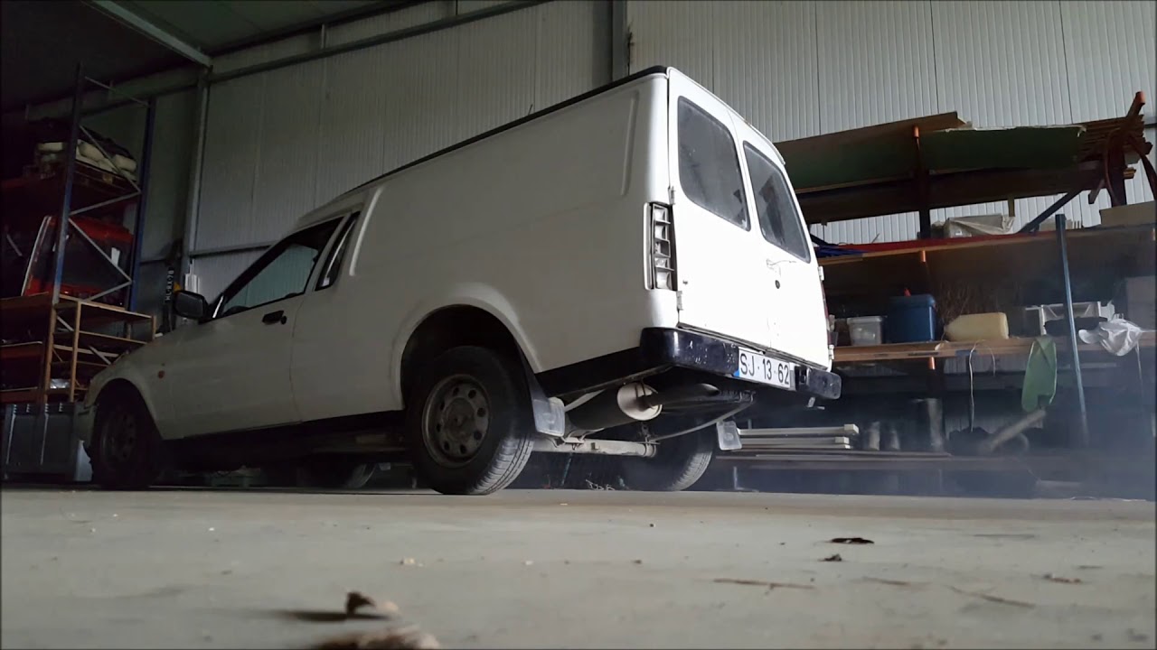 Ford Escort 1.8D 1988 Cold Start on Sunflower oil.