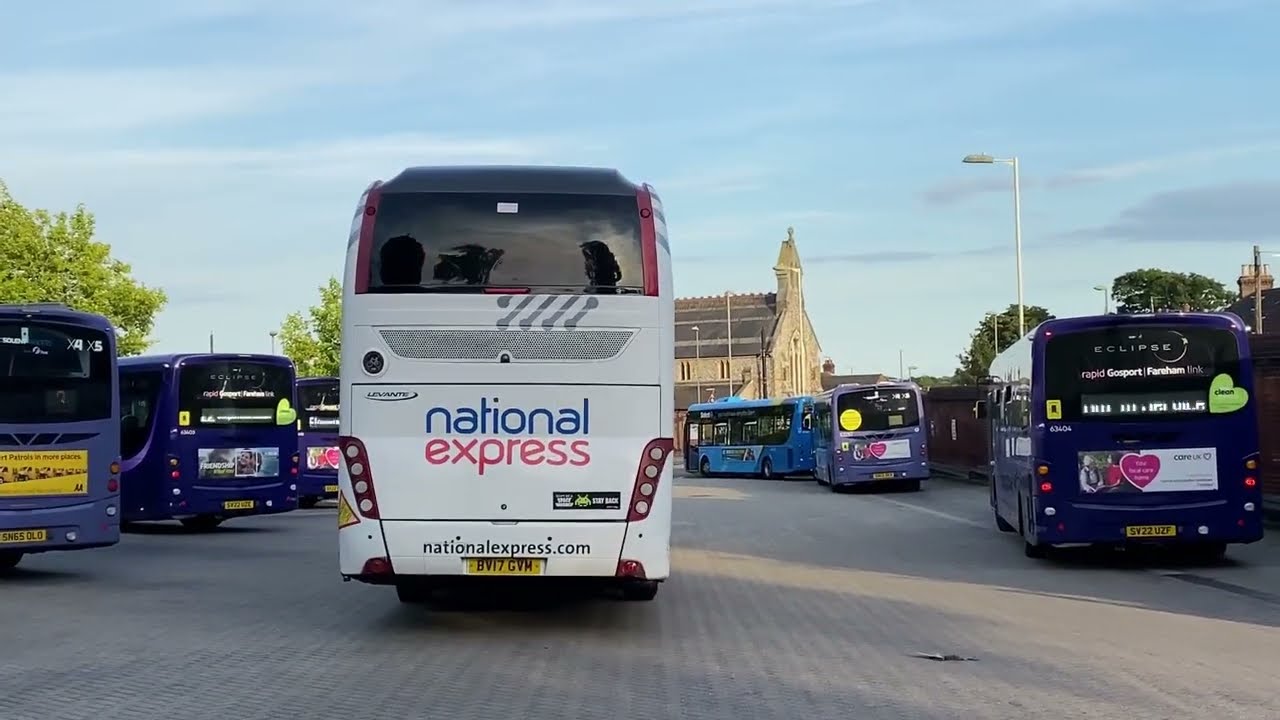 Buses at Fareham #2 - July 2022