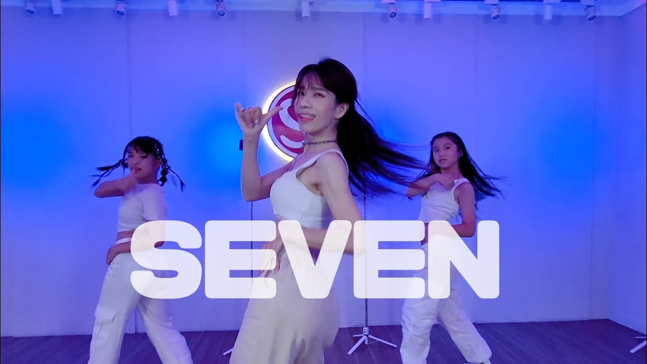 정국 (Jung Kook) - 'Seven (feat. Latto)' Dance Cover + Choreography by Sara Shang