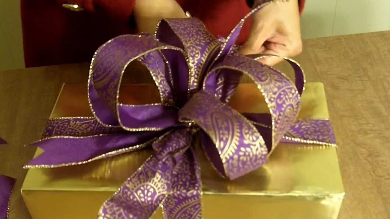 How to make the Ultimate BOW for your Christmas Gift or Present