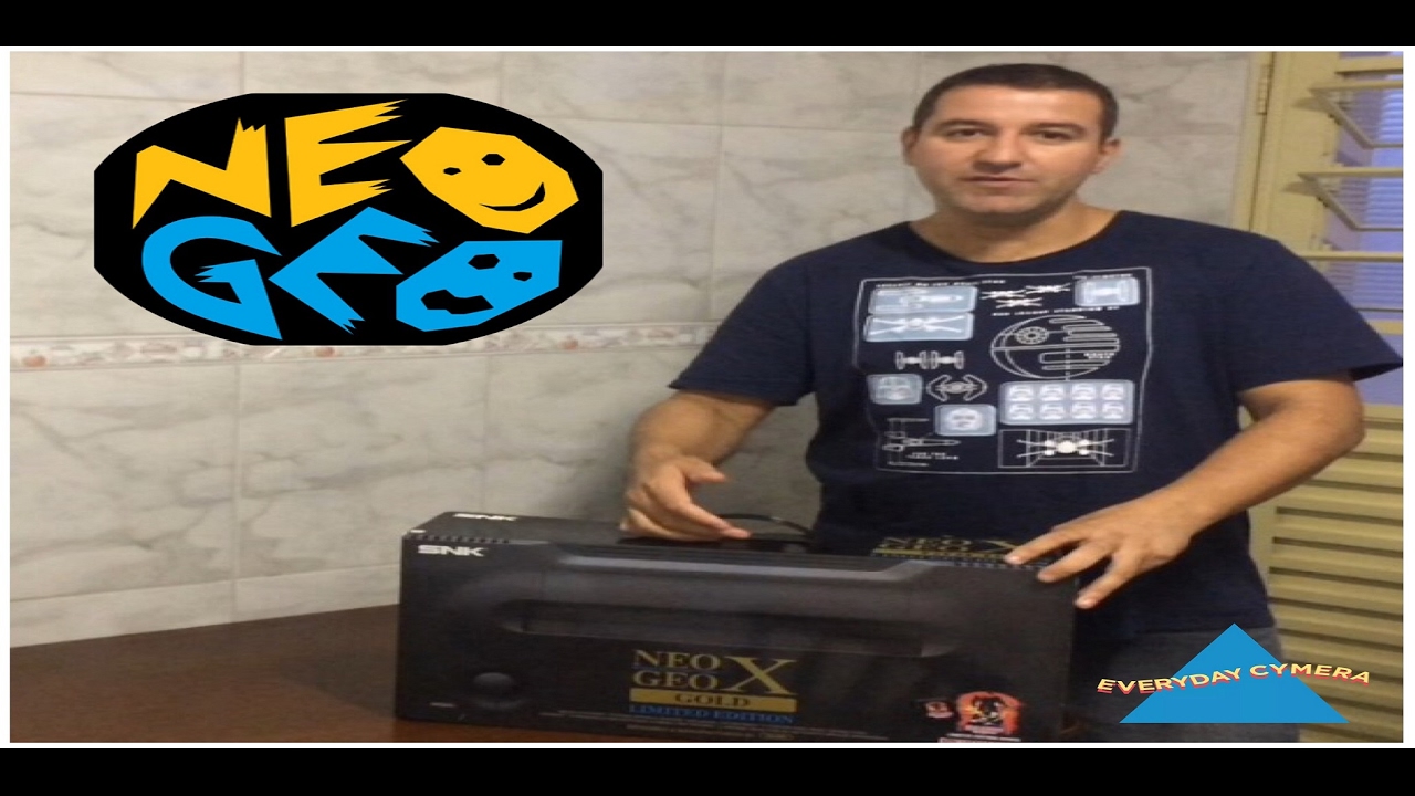 Saga: Neo GEO AES Part3 . Mostrando um NEO GEO X GOLD