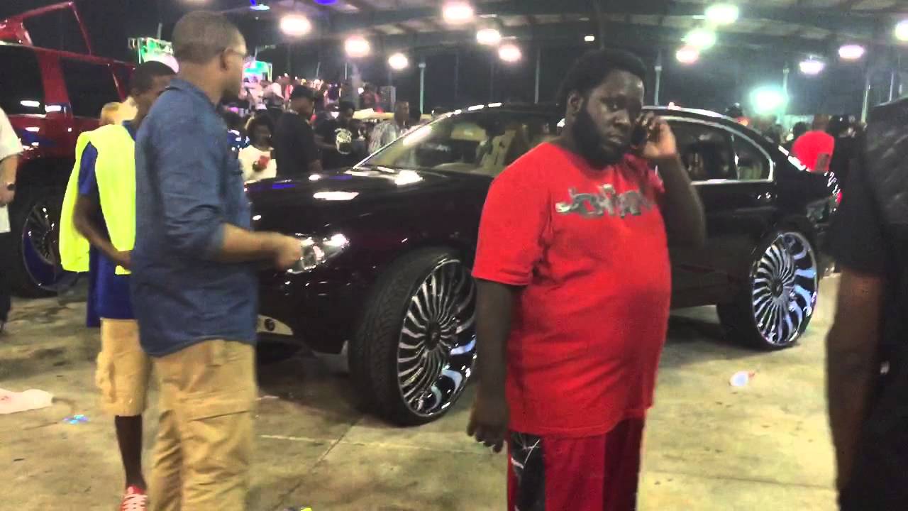 Outrageous 75 Chicago Donk on 30s, BMW 745 on 30