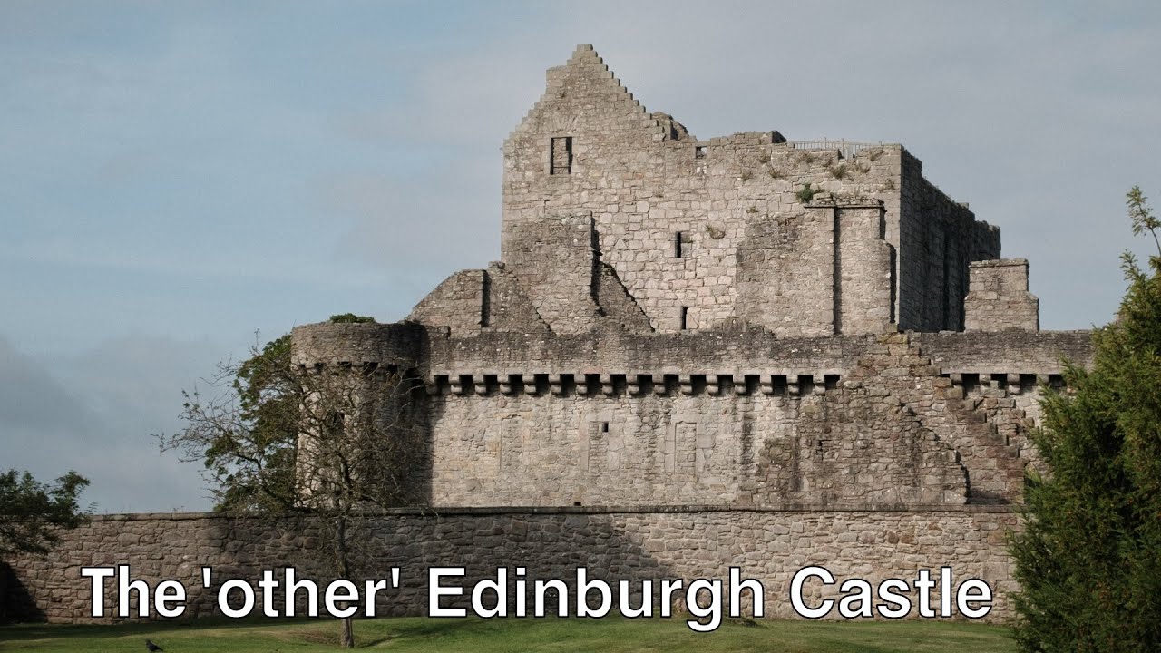 Craigmillar Castle - history tour of the 'other' Edinburgh castle, refuge for Mary Queen of Scots