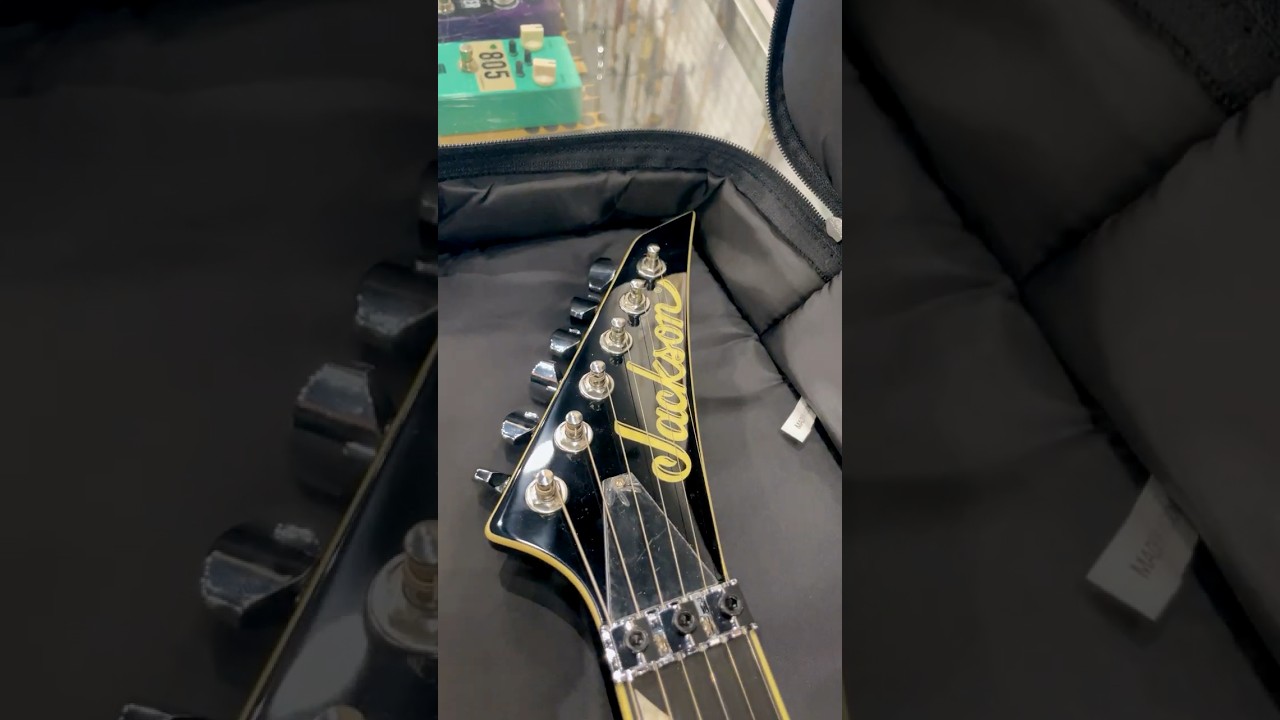 Jackson Pro Plus Pure Metal King V KV1A Limited Edition Electric Guitar, Gloss Black | Unclasped