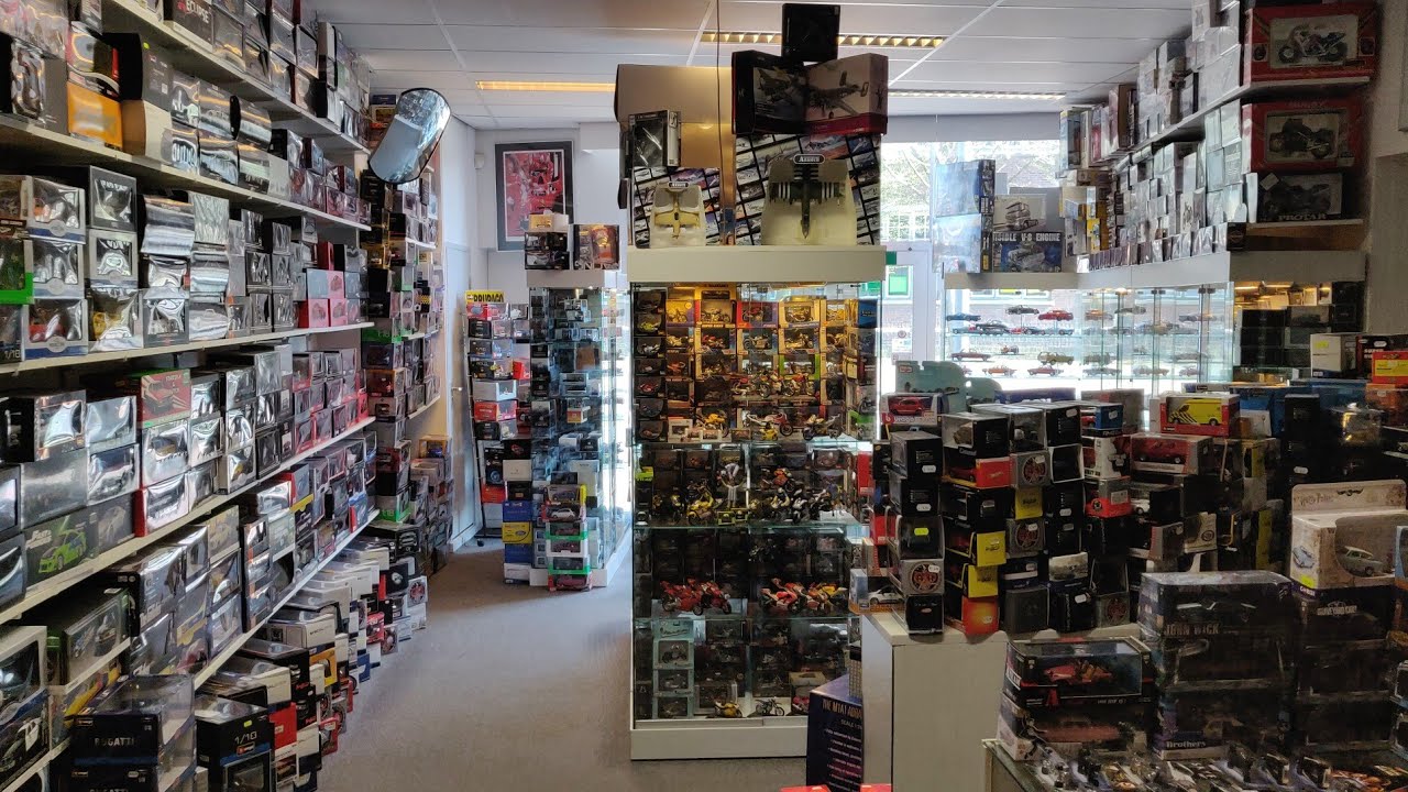 Diecast car Goldmine in Europe! Armand Modelcars Sittard. Diecast Hunting in Europe!