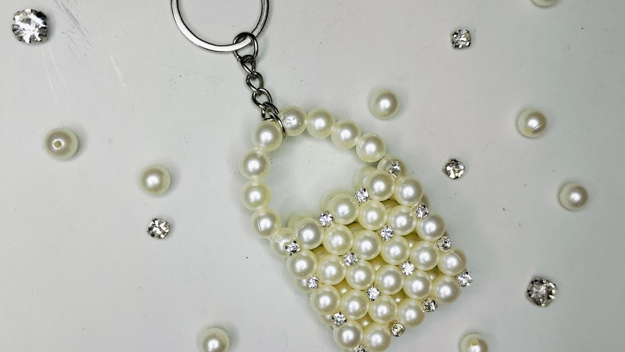 DIY Mini Beaded Bag Keychain | How to make Mini Beaded Bag #beadedbag #diykeychain #keychain #beaded