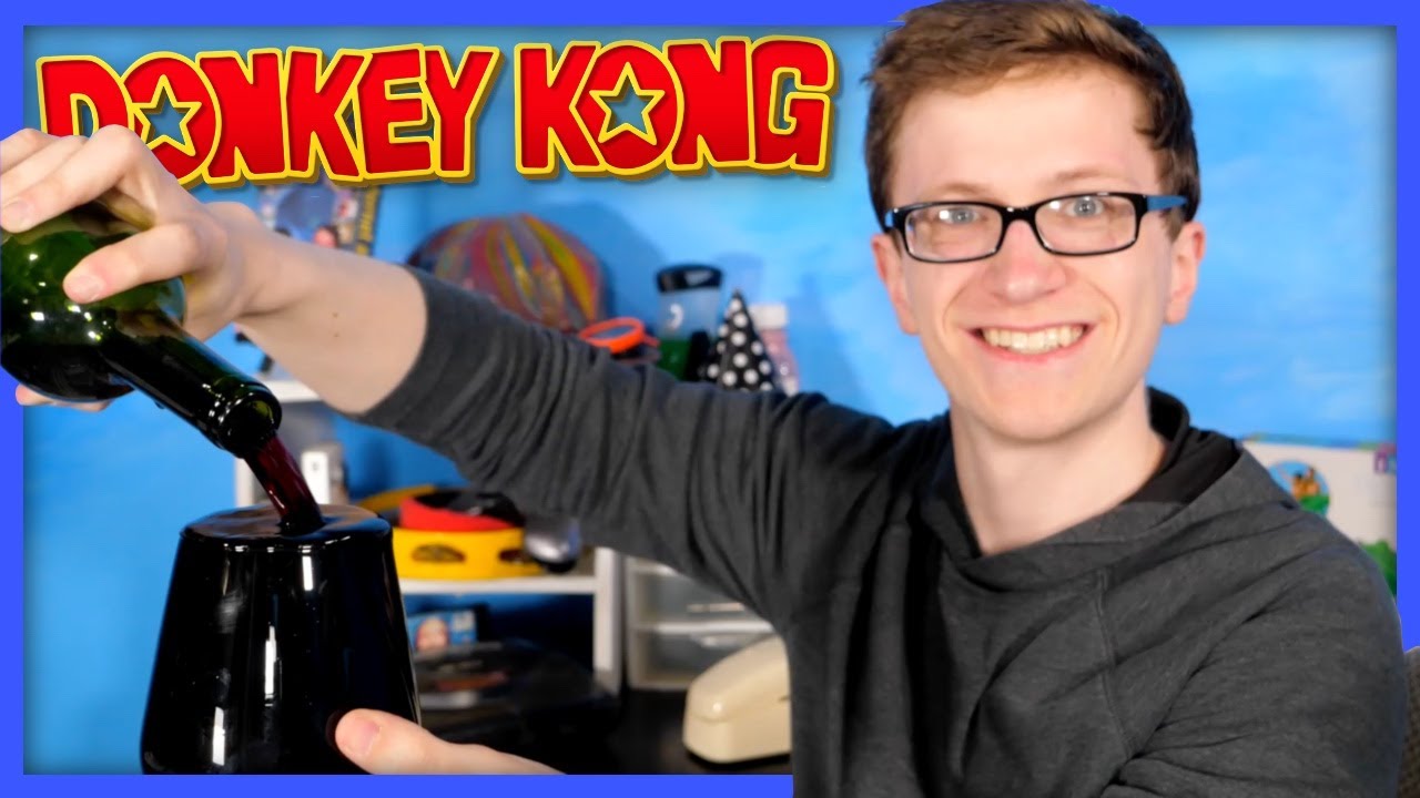 A Brief History of Donkey Kong (1981-2007) - Scott The Woz Segment
