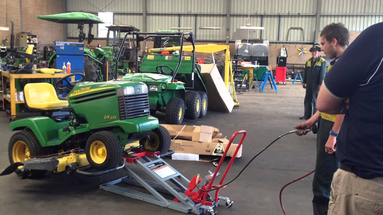 Glenmac's Under 1 Minute Lift with ProLift Lawn Mower Lift