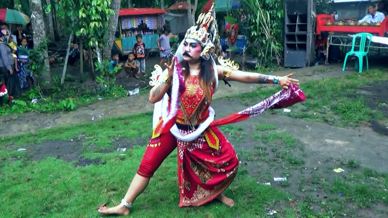 TARI BALADEWA IVOT EBEG WAHYU CAKRA BUDAYA
