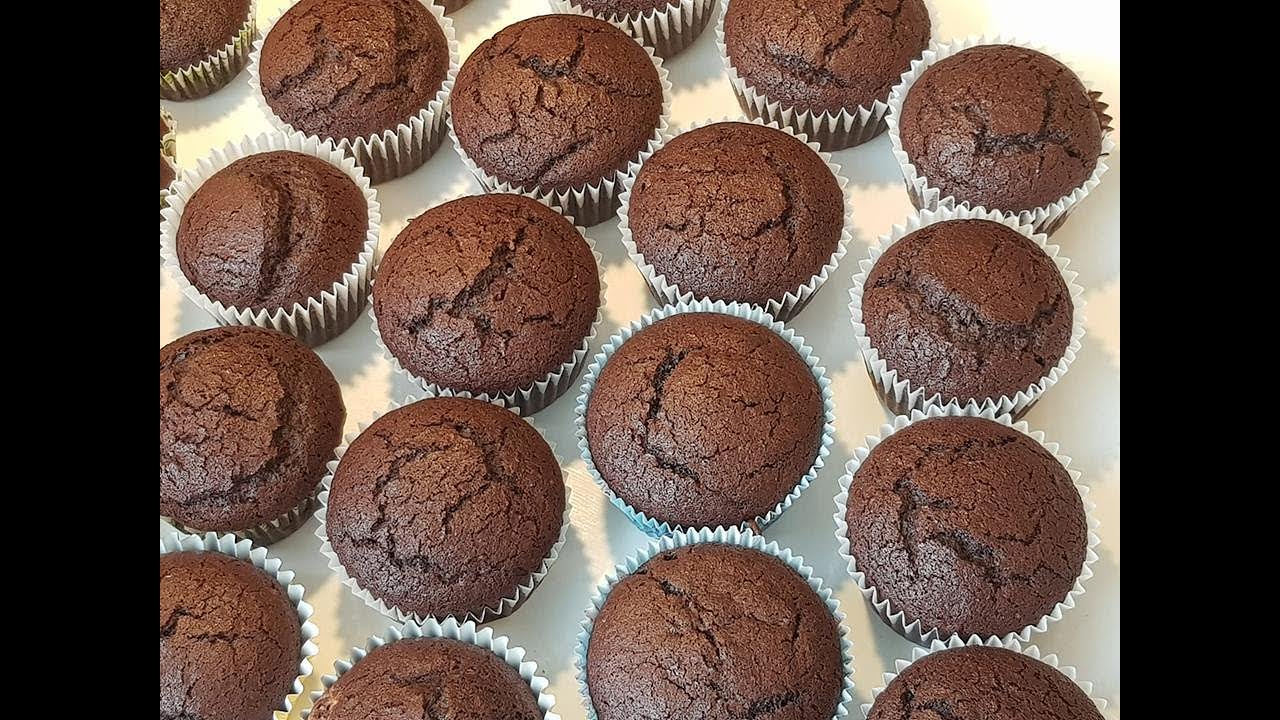 Mega schokoladige Muffins, Grundrezept, luftig, locker und lecker.