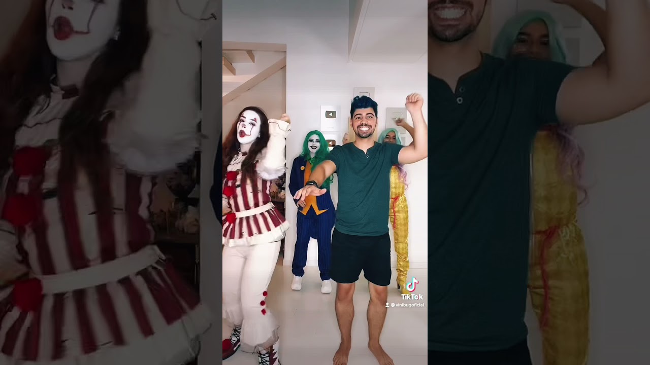 DANCINHA COM AS VILÃS , PENNY, RAPINA E LADY JOKER kkkKkk 