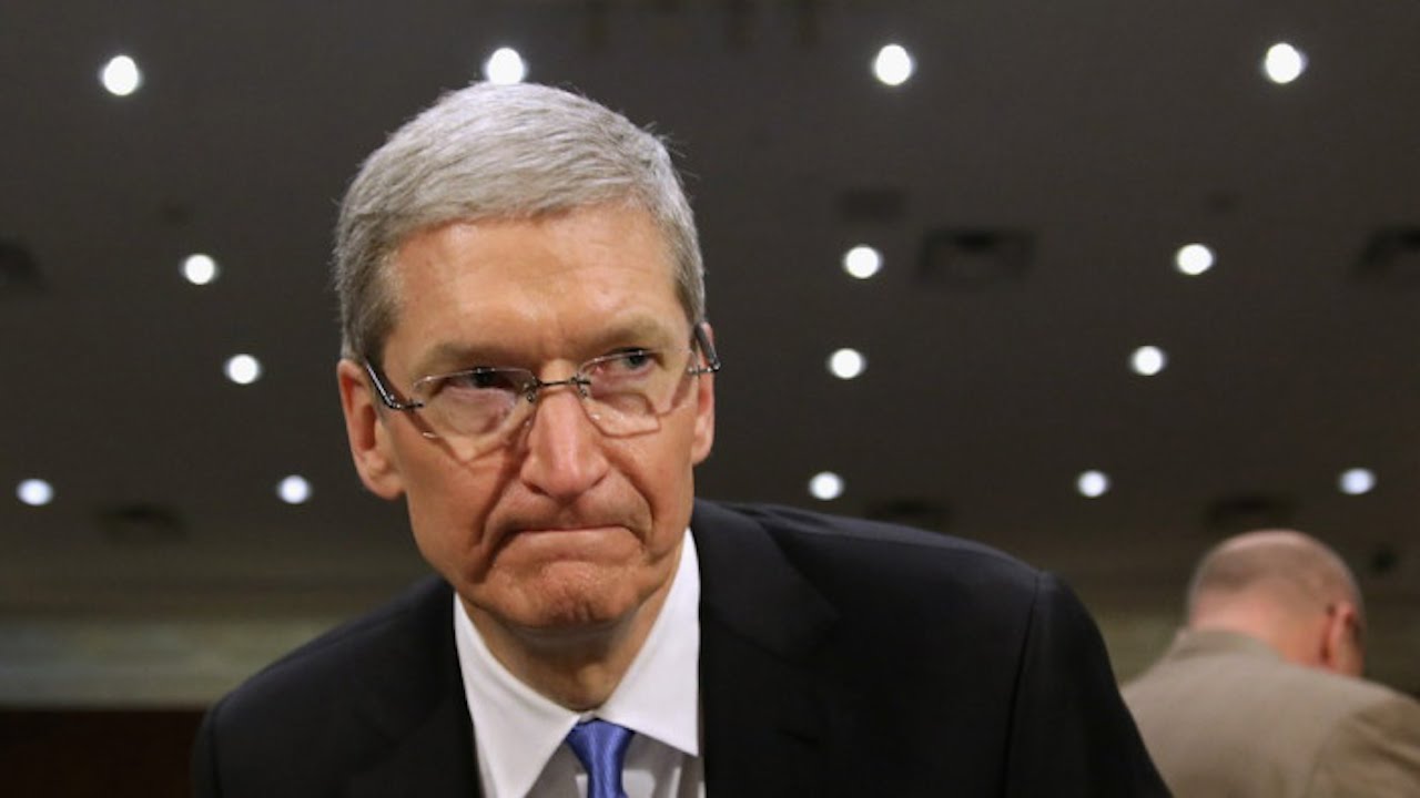 Apple Employees Sue After &ldquo;Criminal