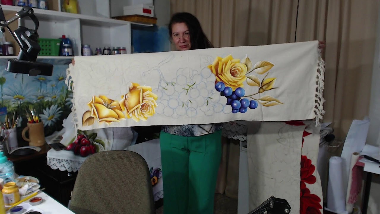 Aula ao vivo , ensinando pintar rosas