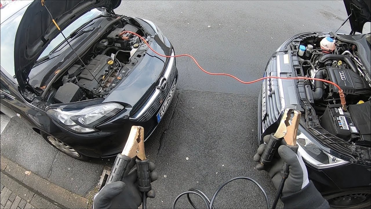How to perform a jump start in case of discharged battery Car Boost instruction Audi A1/S1 Sportback