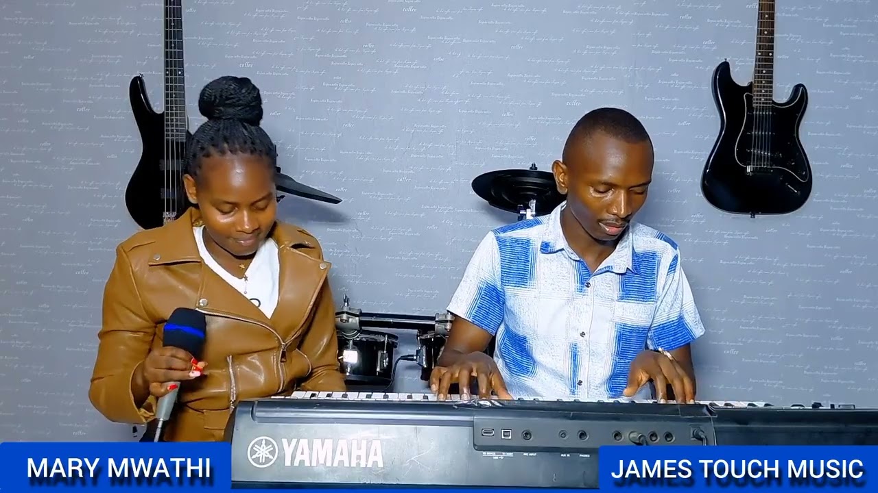 BEST NYIMBO CIA KIROHO BY MARY MWATHI LIVE PERFORMANCE 