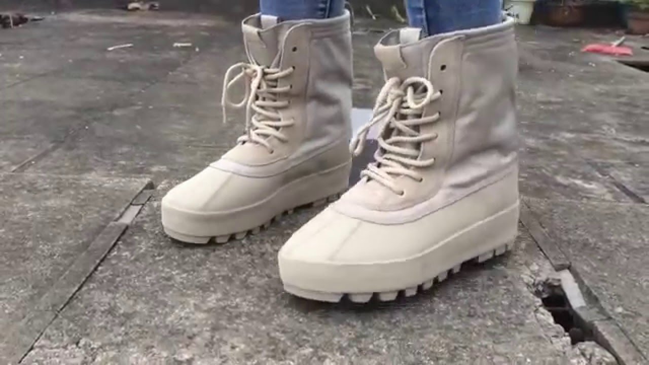 ADIDAS YEEZY 950 BOOT peyote on foot from gogokicks.net