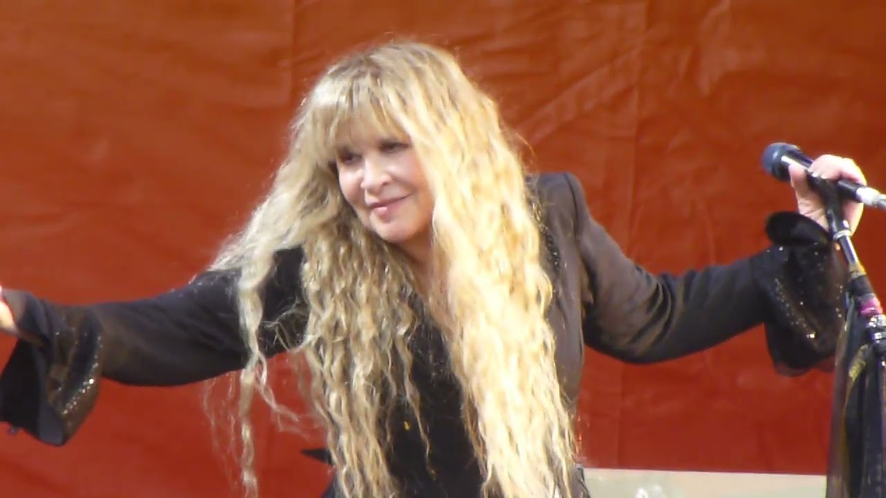 STEVIE NICKS AT JAZZ FEST 2022 ROCK AND ROLL
