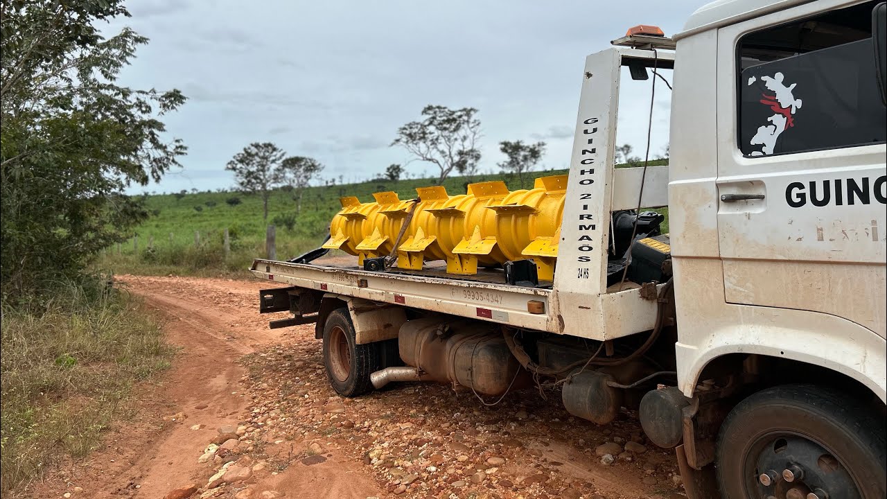 Entrega de mais um Triângulo com Rolo-Faca. (Equipamento de 04 metros)