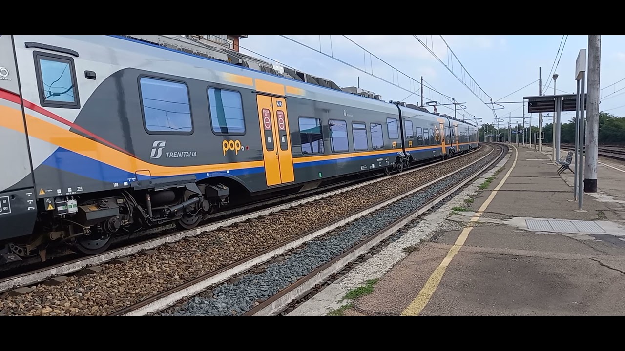 Treni pomeridiani alla stazione di Moncalieri