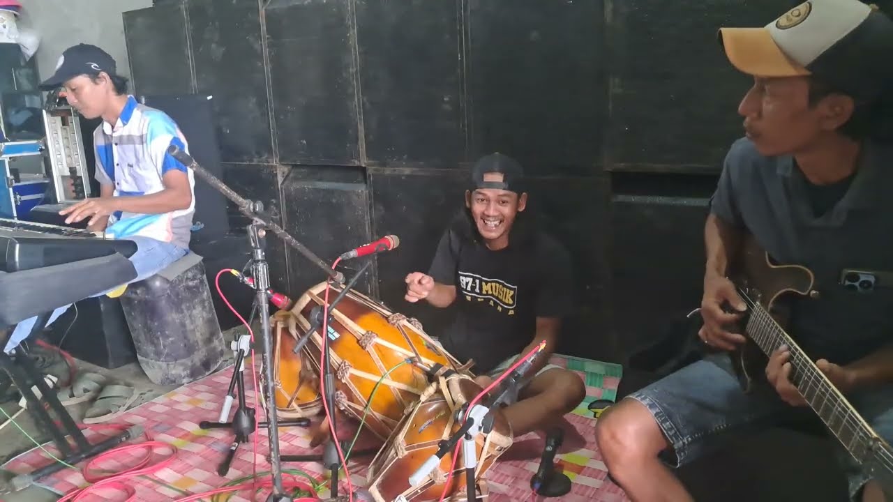 Latihan Musisi Dangdut 😅😅 Di Basecamp Nanda Audio