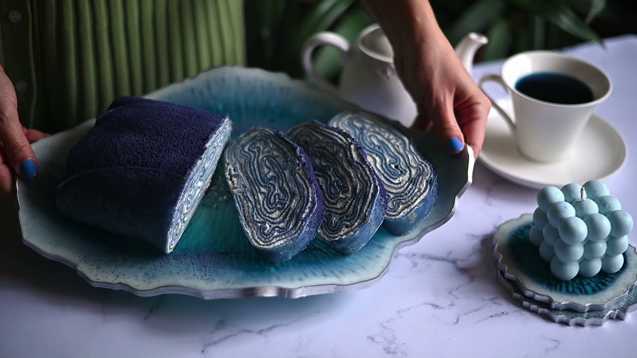 БЛИННЫЙ РУЛЕТ С ГОЛУБЫМ ЧАЕМ МАТЧА