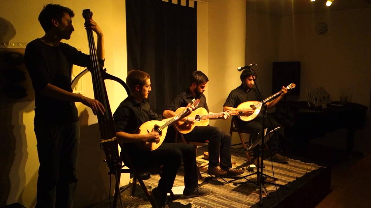 Τα τσαχπίνικα σου μάτια - Μάλε Βράσε (Ta tsaxpinika sou matia - Mále Vráse)