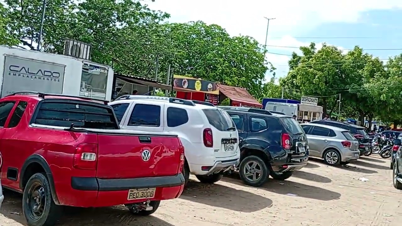 Em frente o Detran 