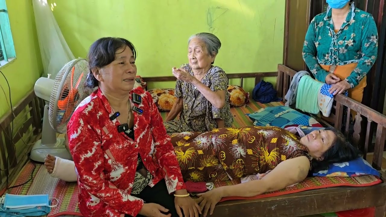 Cảnh Tượng Chồng “OÁNH” VỢ Nhập Viện Cụ Bà 87T Kêu Cầu Cứu Tại Vùng Quê