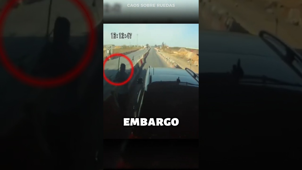 Camionero Le Da una Lecci&oacute;n a un Conductor Furioso