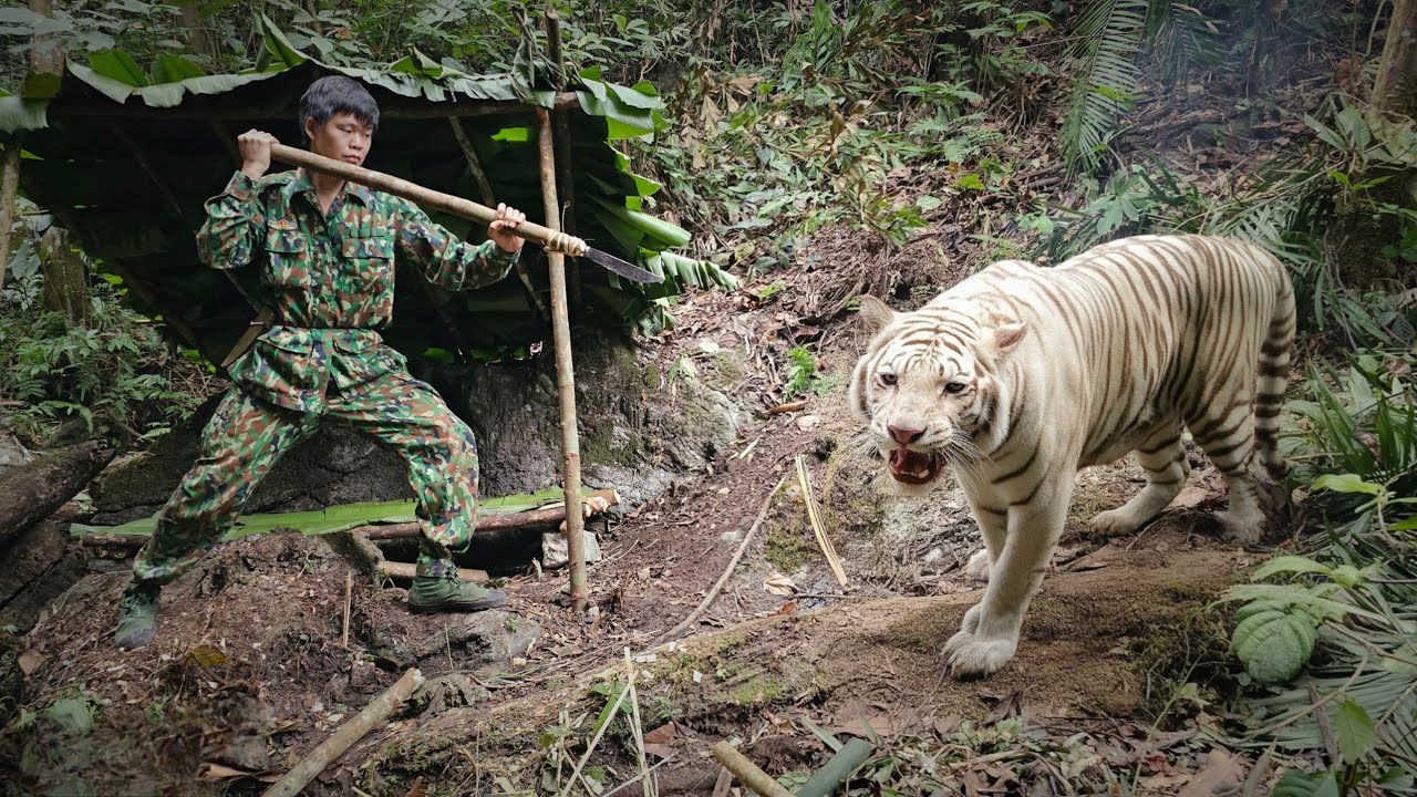 Survive alone in the wild, run away from danger, escape the claws of wild animals, survival alone