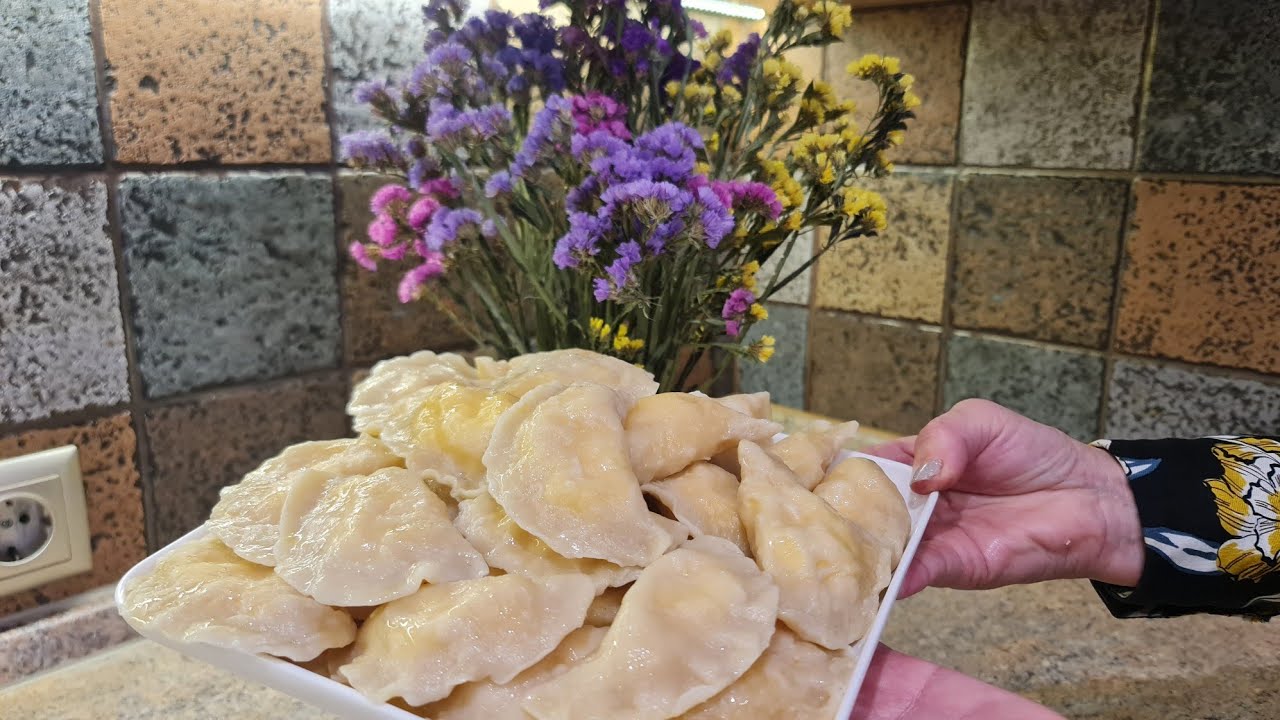 Найкращі вареники 🥟 ! Тісто мʼяке та еластичне навіть після заморозки.