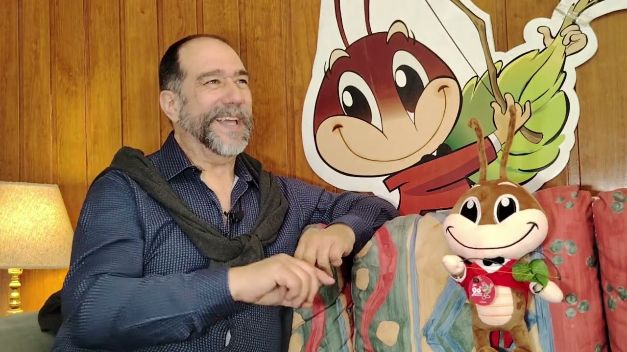 ENTREVISTA CON Tiburcio Gabilondo Gallegos hijo de Francisco Gabilondo Soler Cri -Cri