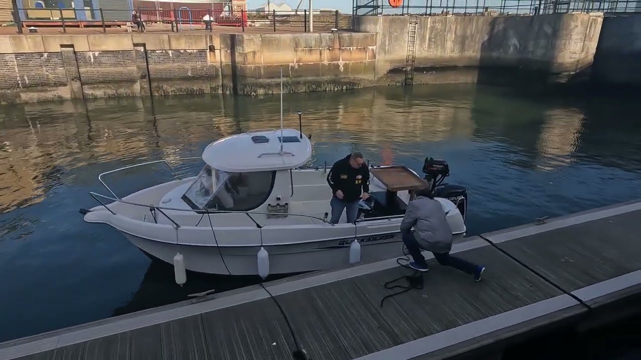 Hartlepool slip launch, Quicksilver 620( Seaz The Daze)