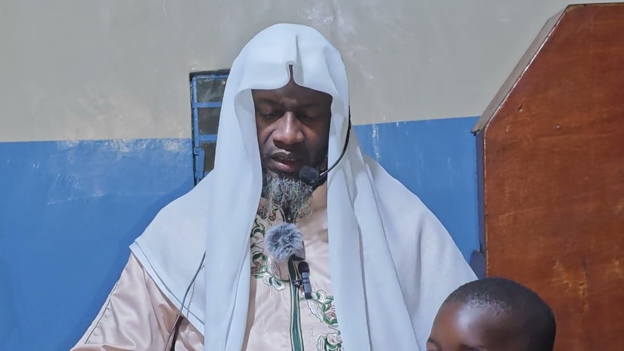 تفسير من بداية 42 إلي آخر ءاية 44 من سورة المائدة 