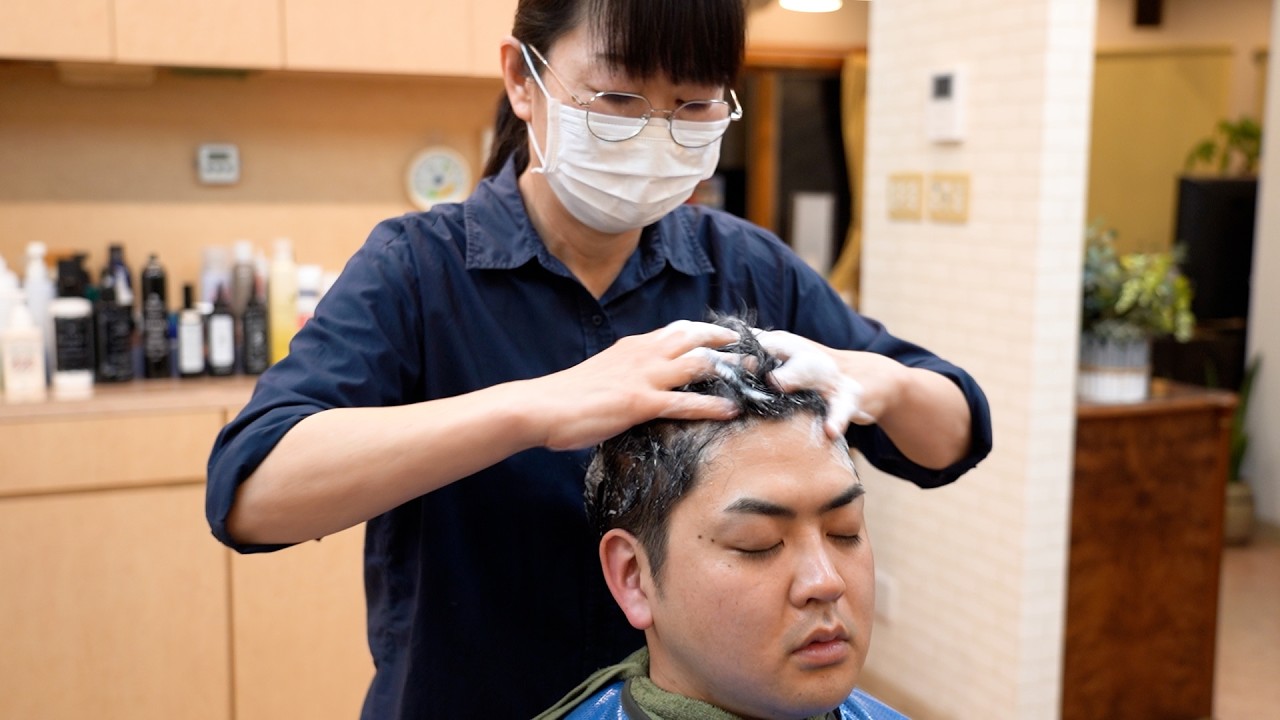 繊細で正確なシェービング：千葉県野田市の理容室「ヘアーサロンビータイム」でのマイルドシェービング、鼻剃り、耳剃り、シャンプー