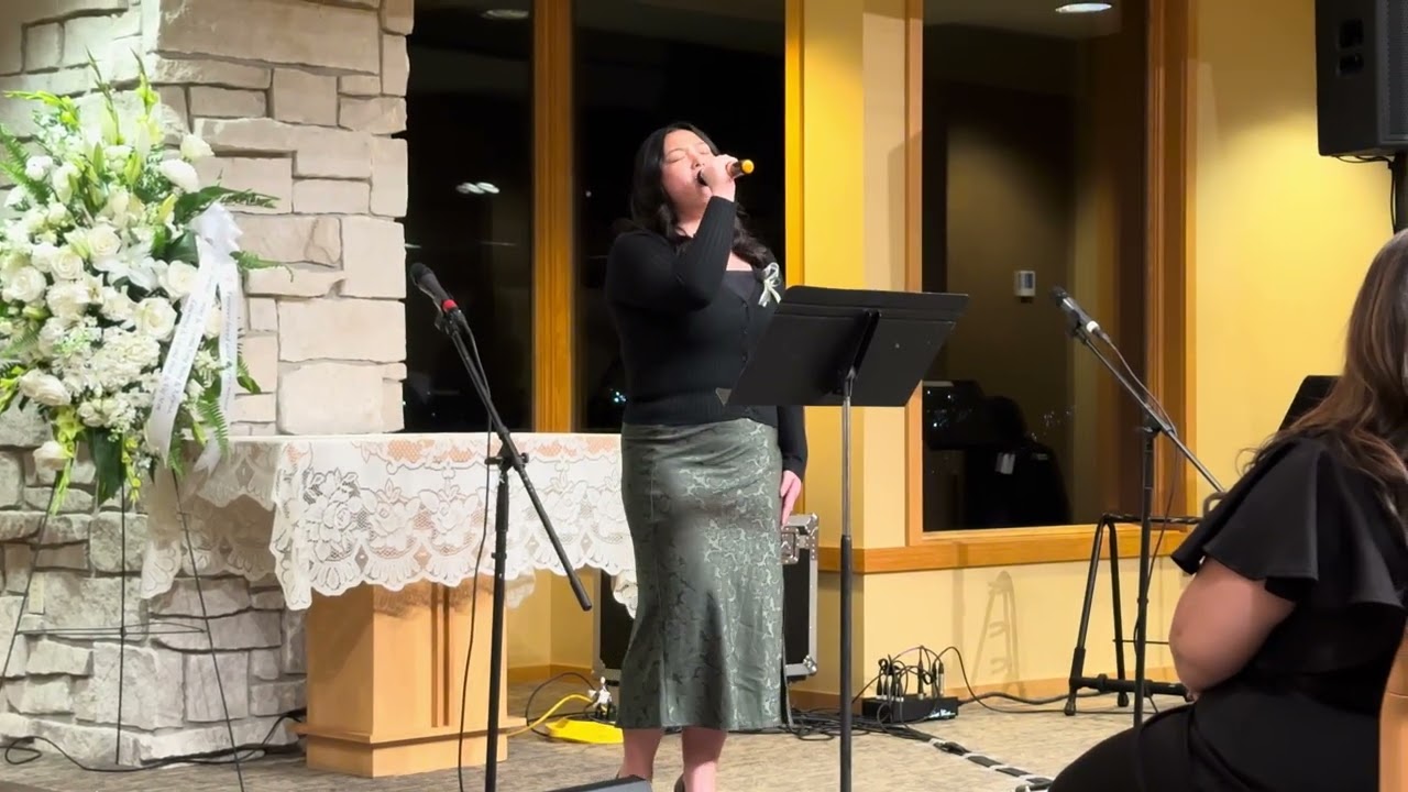 Joscelyn singing Jealous of the Angels 