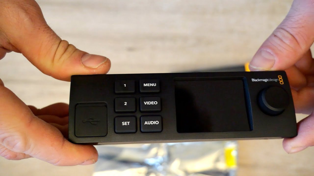 Blackmagicdesign Teranex Mini Smart Panel unboxing