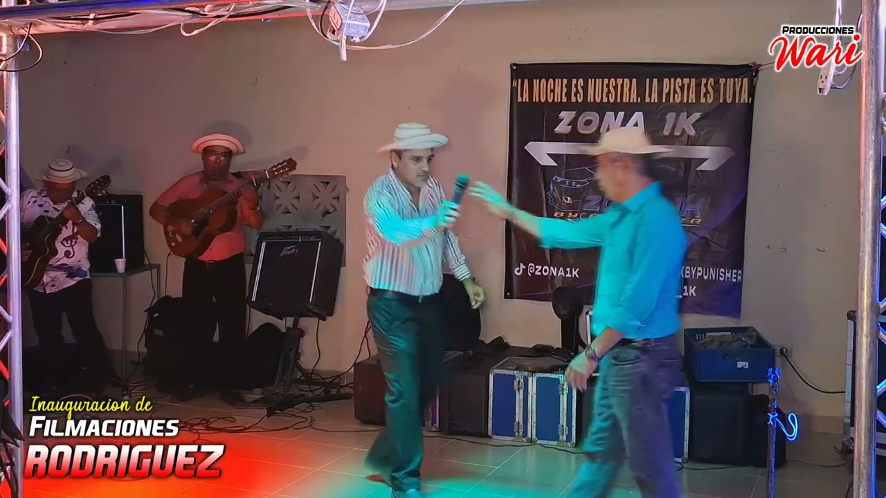CONTROVERSIA LLANTO Y GALLINO PICAO - Inauguración de Filmaciones Rodríguez