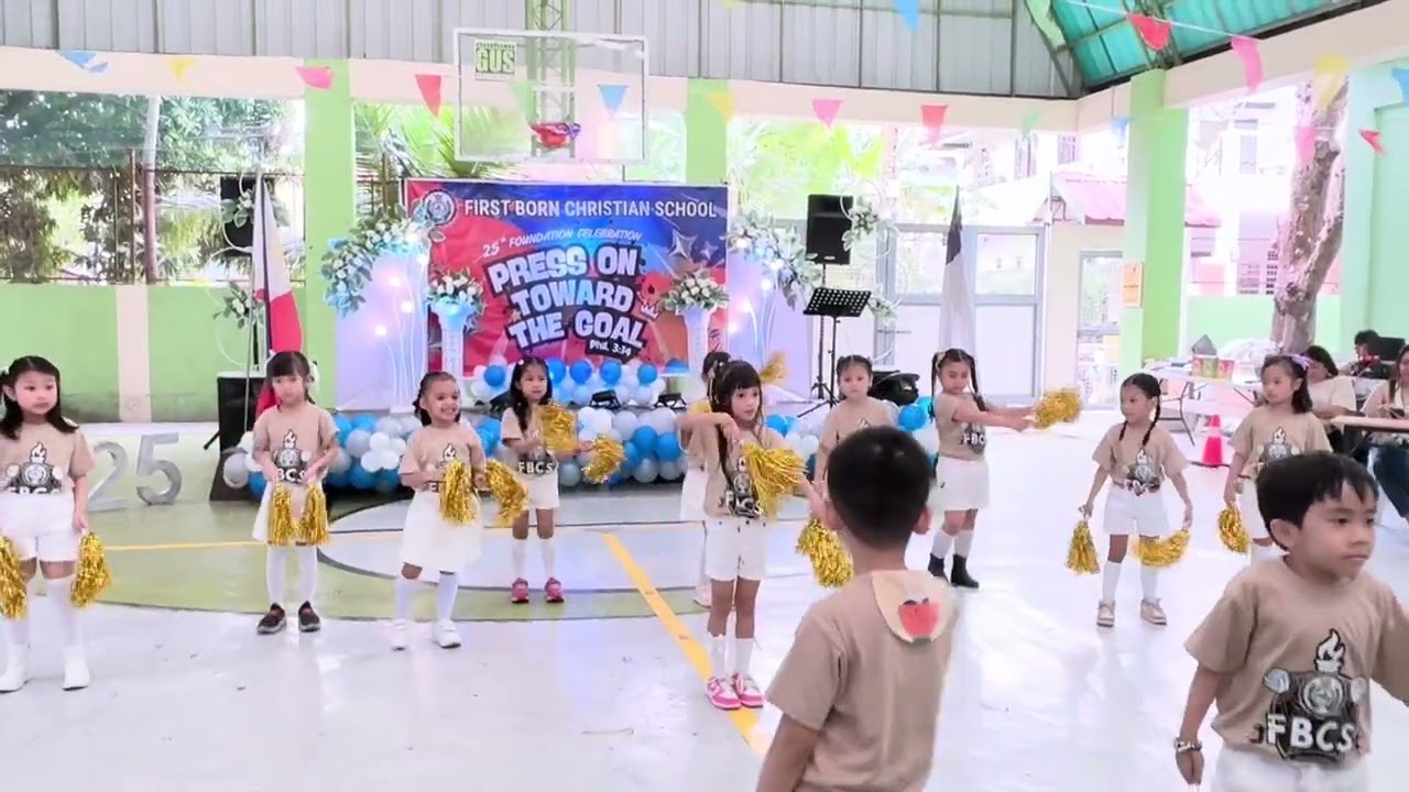 Bumblebee Kinder Dance no.3