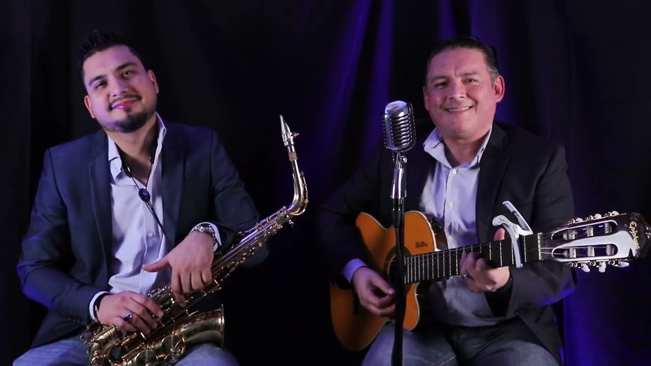 Qué bonito - Reencuentro Acústico 