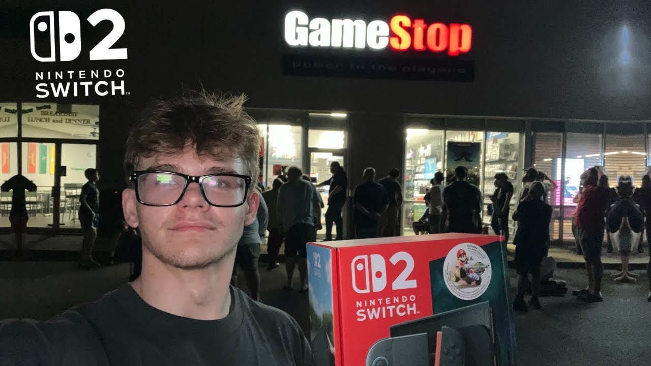 THE GAMESTOP NINTENDO SWITCH 2 MIDNIGHT LAUNCH EXPERIENCE... (First Ever Midnight Release)