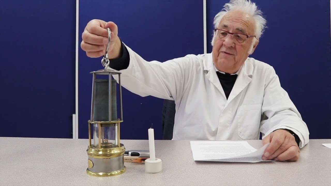 Experiment 44:  Die Geschichte der Grubenlampe, die abgeschnittene Flamme