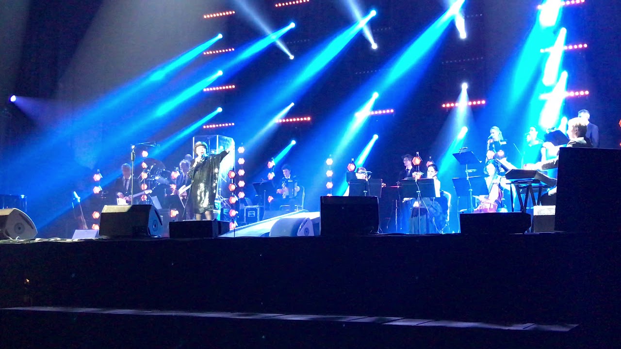 Mireille Mathieu - Au nord du nord (Budapest, 03.03.2020)
