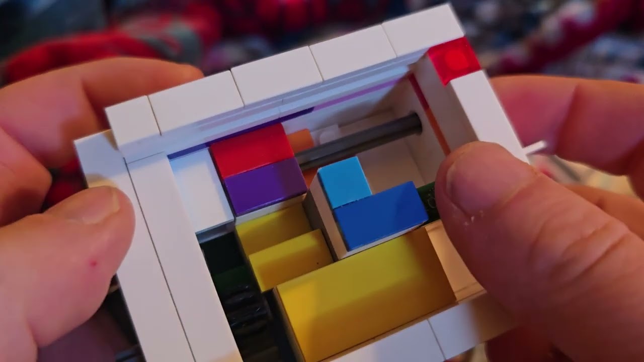 A look inside of my puzzle Rainbow Road.