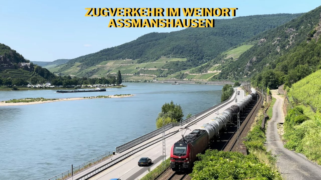 Train Traffic in the wine-growing town of Assmanshausen