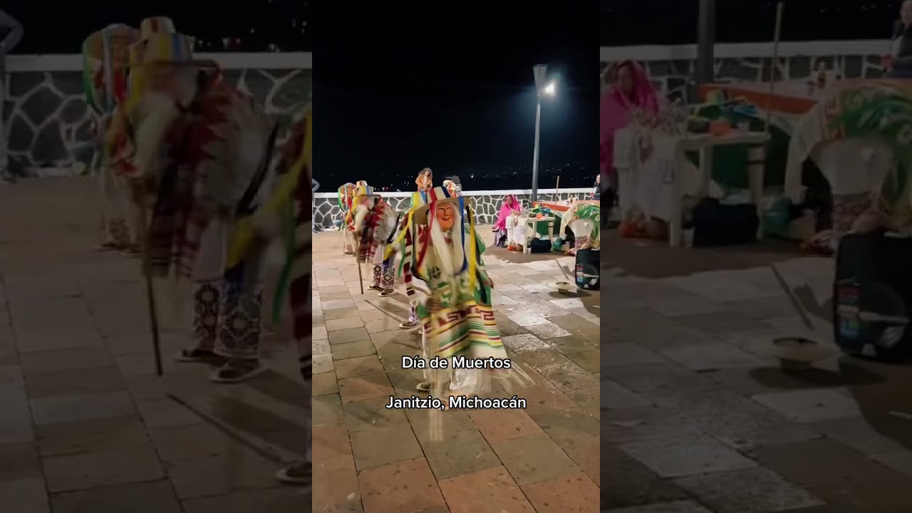 As&iacute; se vive la Noche de Muertos en la Isla de Janitzio en #Patzcuaro #Michoac&aacute;n