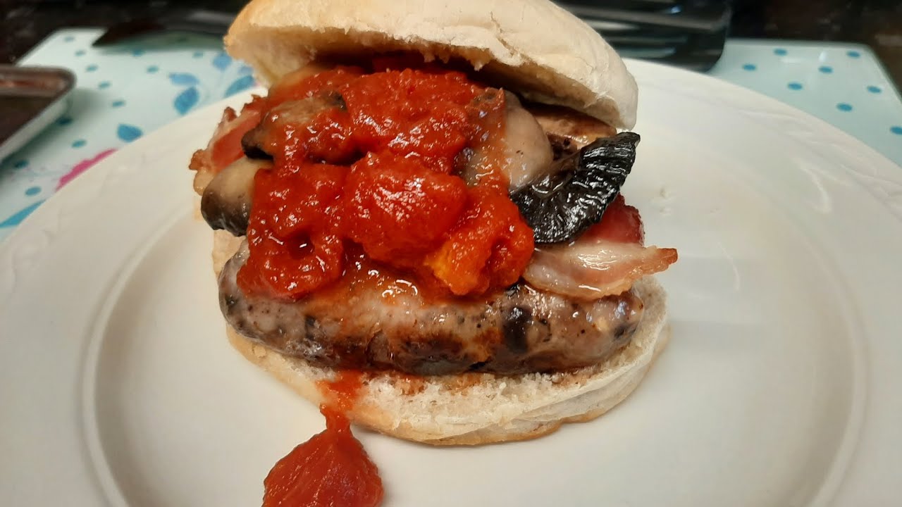 Breakfast bun everything in