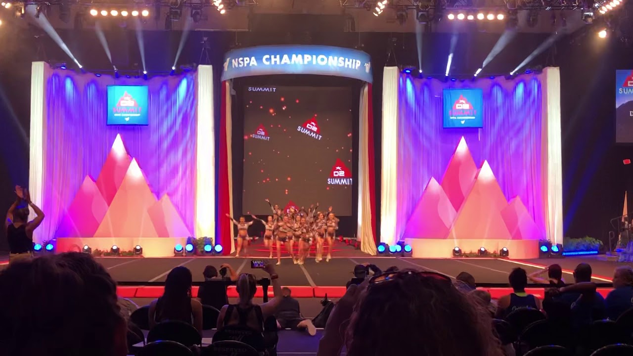 Cheer Force Elite | Purple Reign | Senior Level 4 | D2 Summit Wildcard Round | 2018-2019