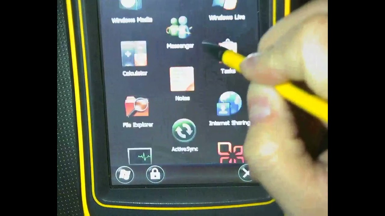 Uploading a GPS Pathfinder Data Dictionary to a Geo7x