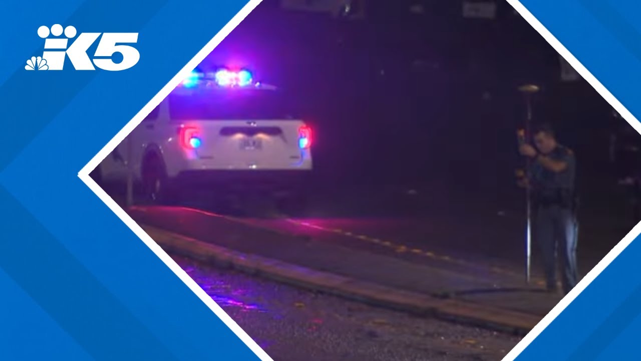 Fatal collision shuts down State Route 99 northbound lanes near Everett